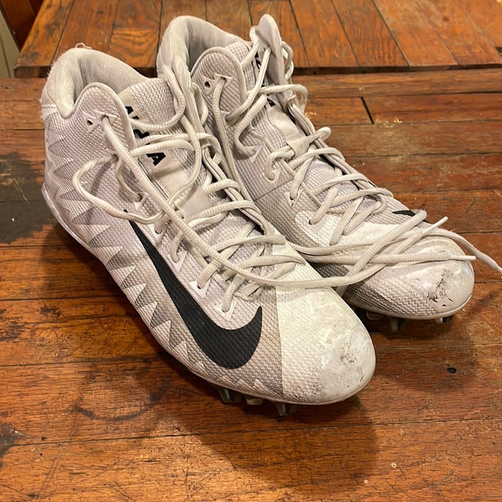 Nike cleats size 11.5
